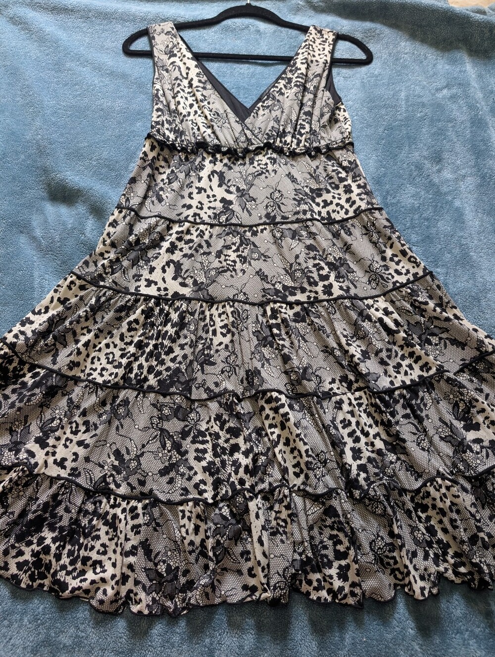 Style & Co. Black V-Neck Sleeveless Dress